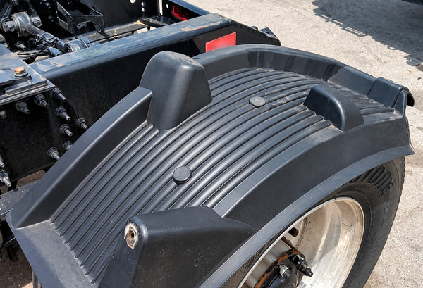 Splash Shield Driver 2018-2024 Volvo VNL