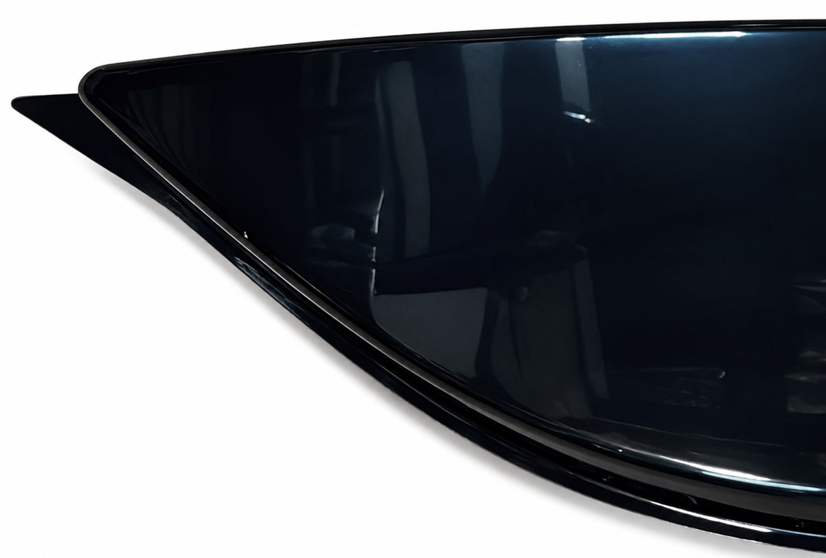 Cubierta del radomo del radar delantero de corto alcance, lado del pasajero, 2025 2026 Freightliner Cascadia