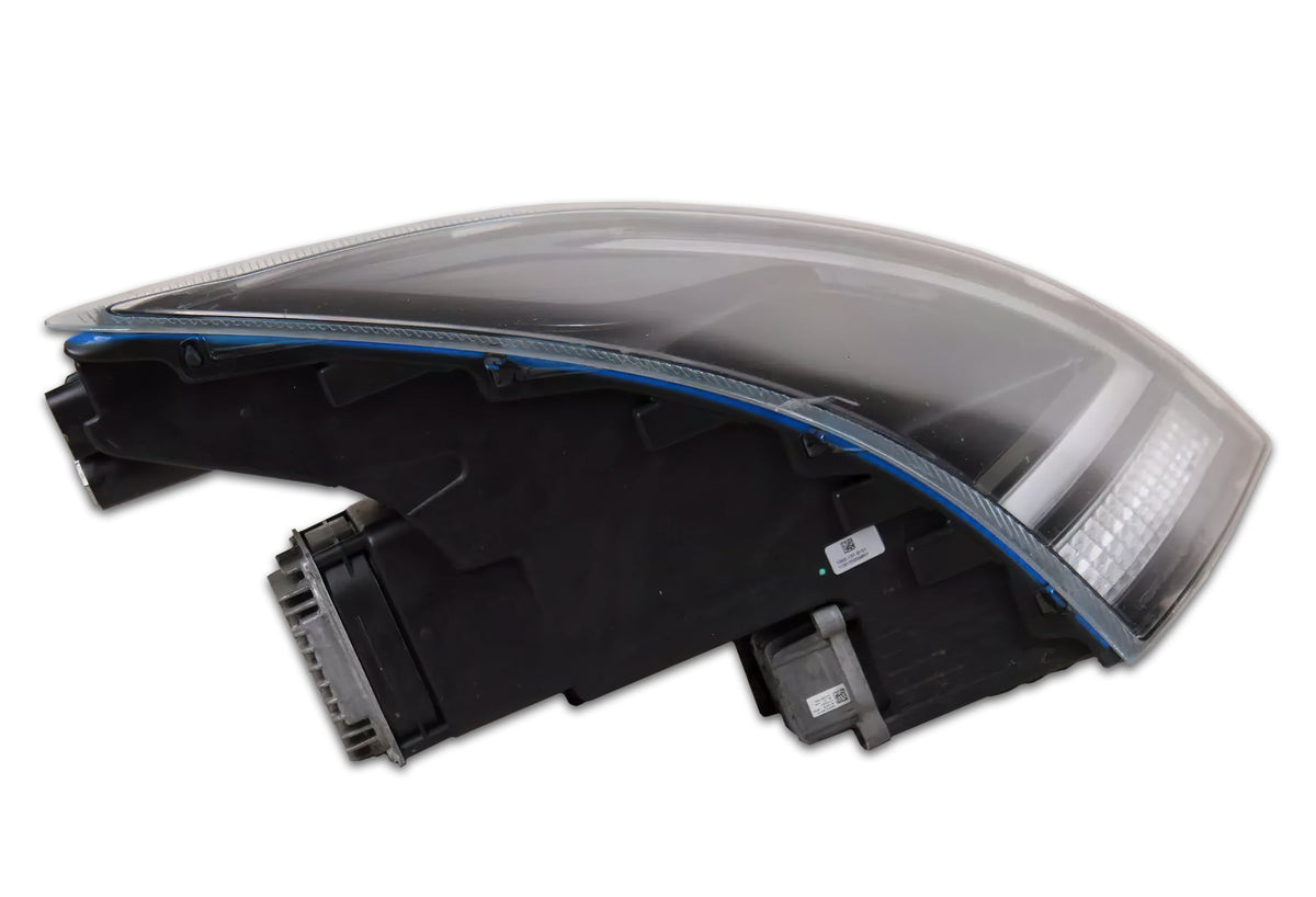Headlight Full LED Black Passenger 2018+ Volvo VNL VNR
