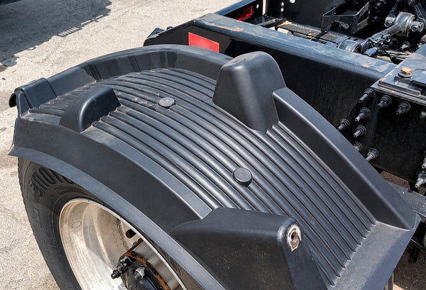 Splash Shield Passenger 2018-2024 Volvo VNL