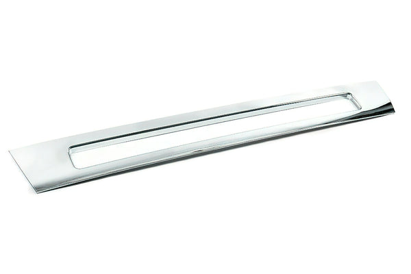 Center Middle Bumper Plastic w/ Chrome Trim &  Brackets 2016-2017 Volvo VNL