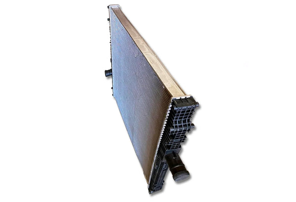 Radiator N3985001 Peterbilt 2014-2015 567 2008 357 2008-2015 365 2008-2010 335 2008-2014 367