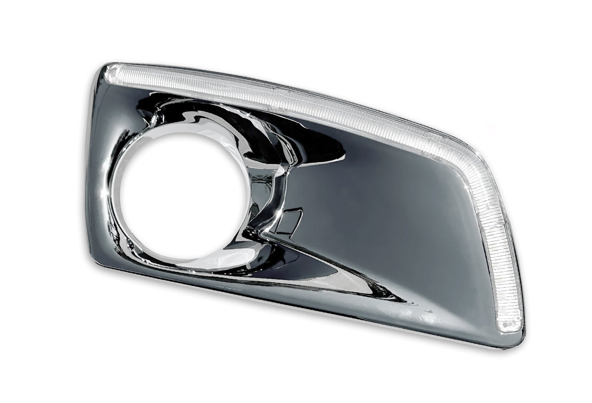 Fog Light Bezel Chrome with Built-in Light Strip Passenger Kenworth T660