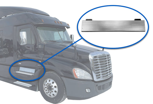 Step Skirt of Front Side Fairing Step Aluminum Metal Passenger 2008-2017 Freightliner Cascadia 125