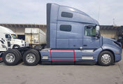 Side Middle Fairing Panel 71" Passenger 2018+ Volvo VNL