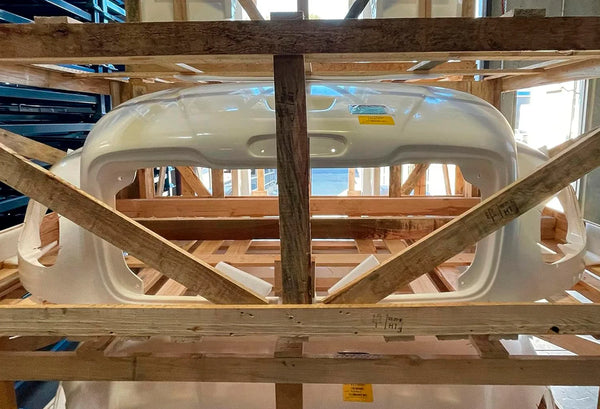 Hood Shell Fiberglass 2005+ Freightliner M2 106