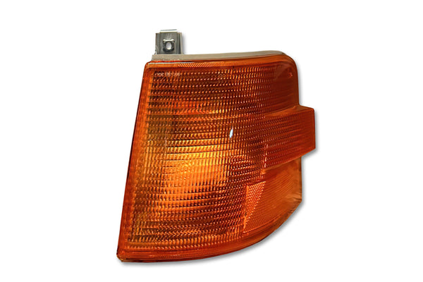 Turn Signal Light Driver 1998-2003 Volvo VN VNL;  2000-2017 VNM