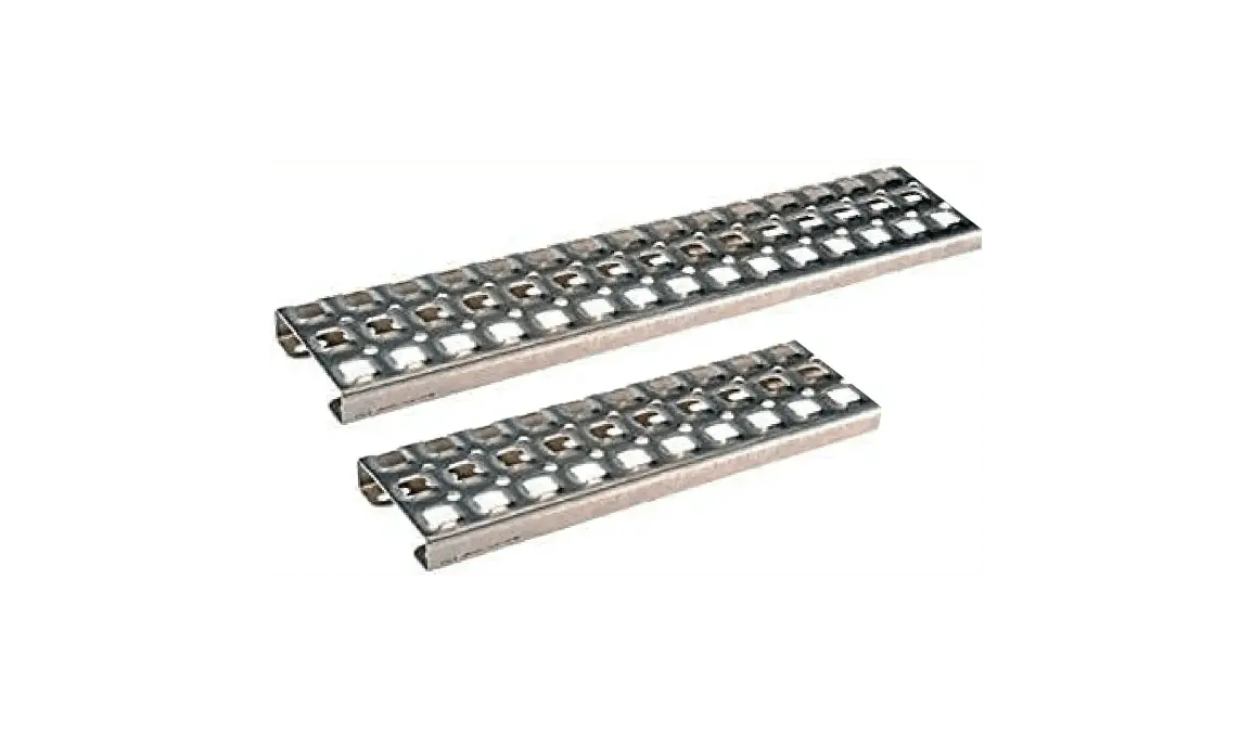 Kozak Rear Step Side Fairing Panel Left Driver Side 30" for Volvo VNL 2004-2017 - Tacoma Parts Corporation