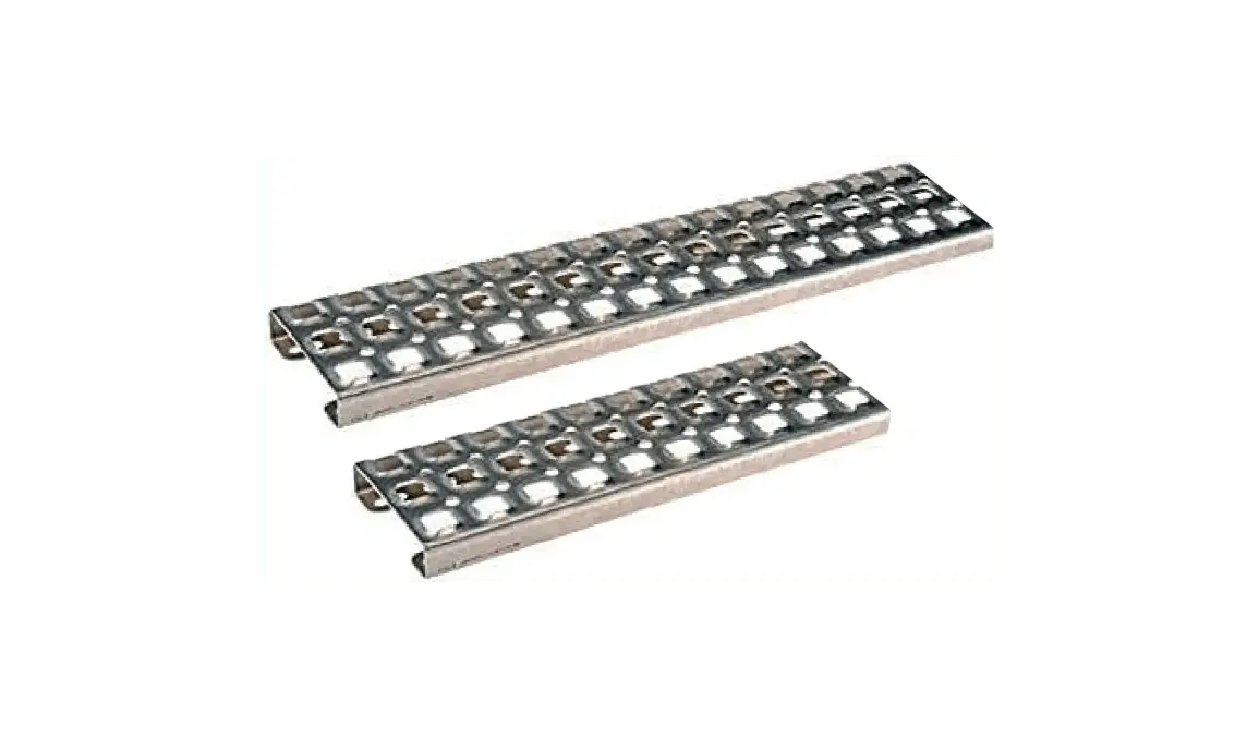 Kozak Rear Step Side Fairing Panel Left Driver Side 25" for Volvo VNL 2004-2017 - Tacoma Parts Corporation