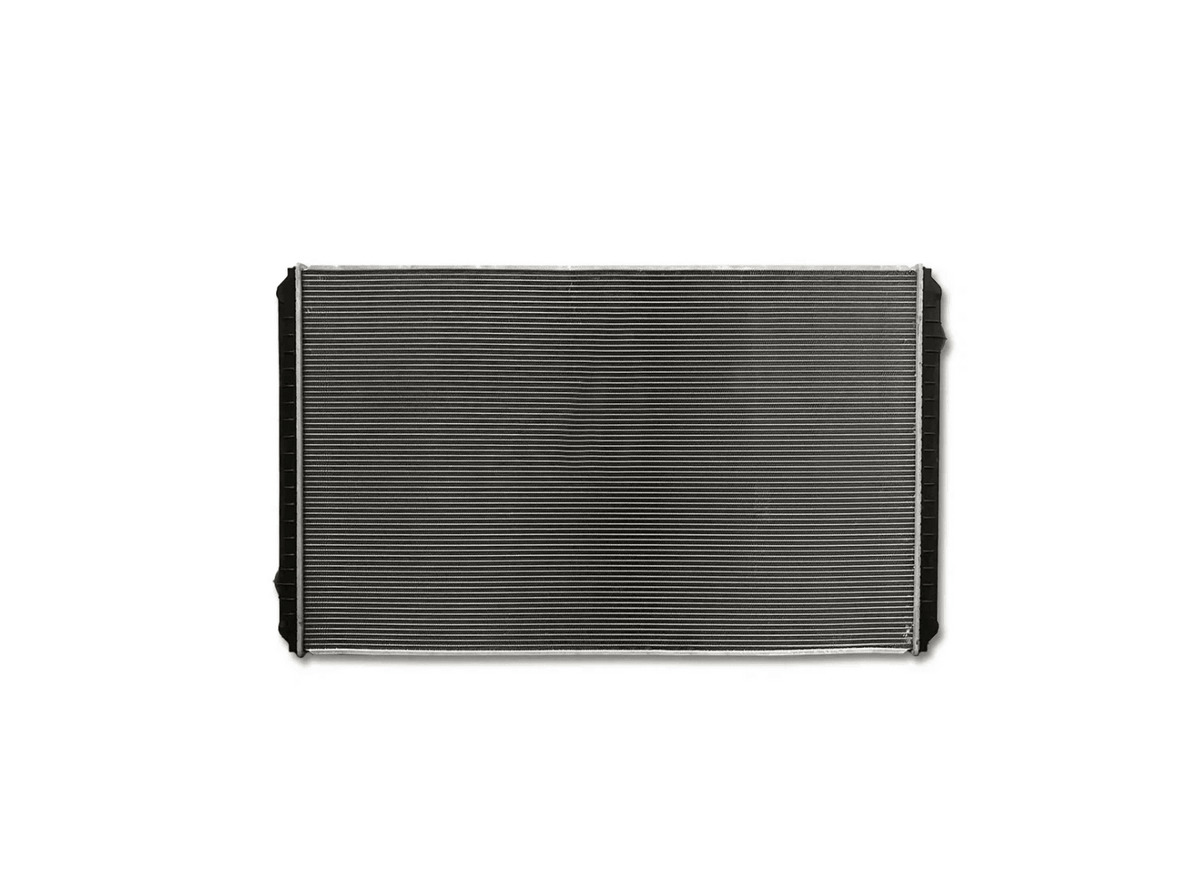 KOZAK Radiator N3800001 1699168c91 for International 5900i, 5500i 2000-2004; 9800 SFA 1996-1999; 5000 1996-2000, 2002; 5600 1999-2004 +Logo, Wipers, License Plate Frame, 2x Trailer Tail Lights, Vest